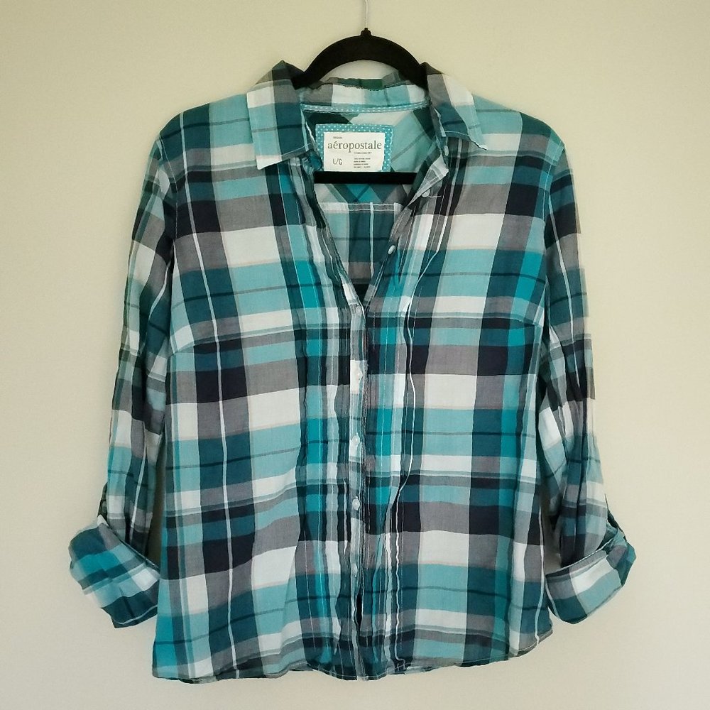 Aeropostale blue plaid cotton button up top L
